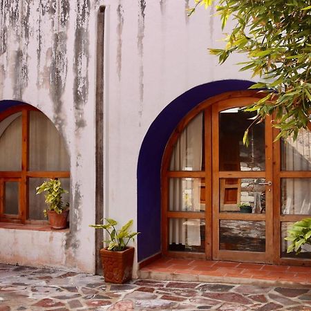 Hospedaje Pizza Azul Catorce Kültér fotó